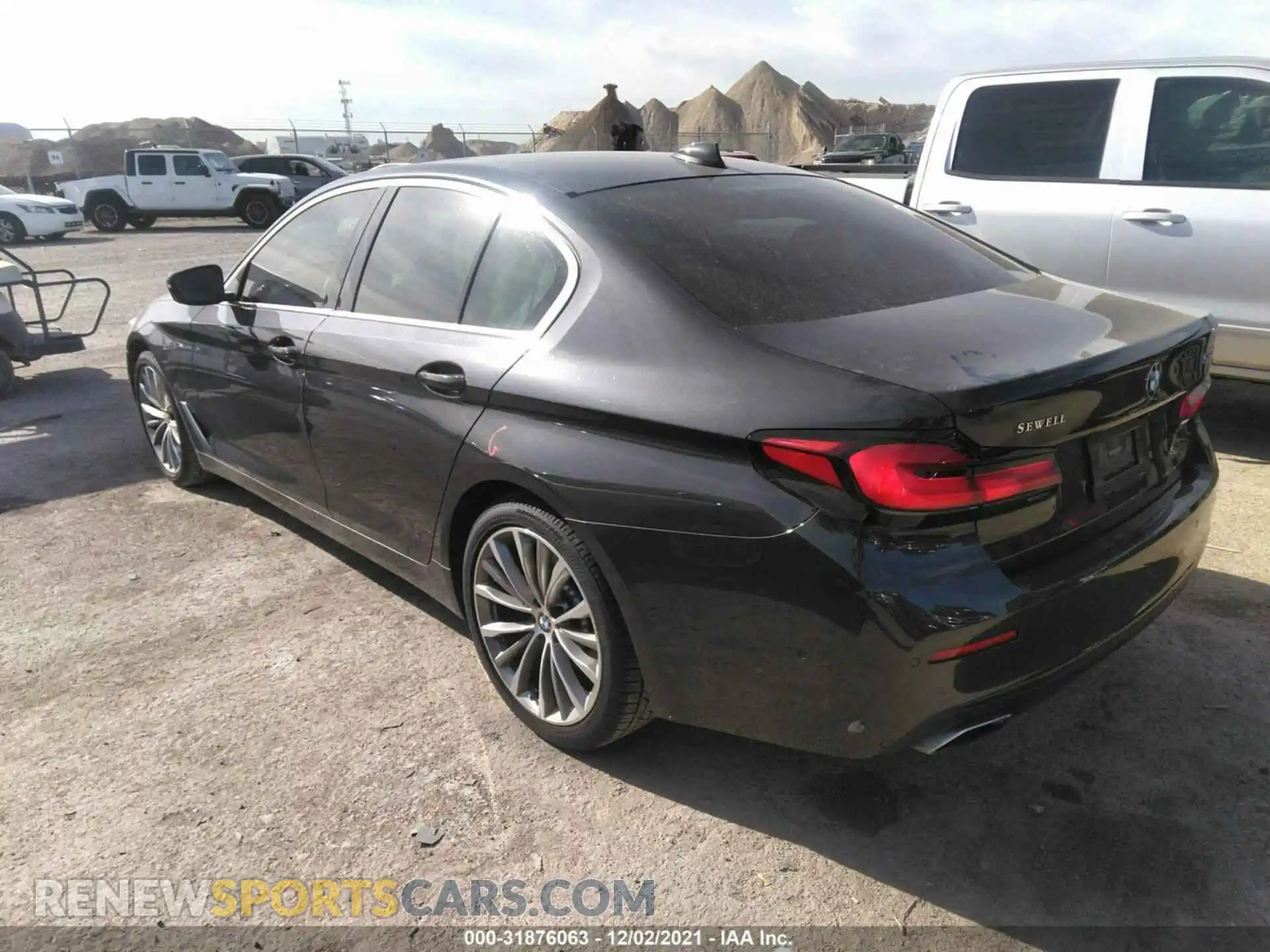 3 Photograph of a damaged car WBA53BH07MCF12565 BMW 5 SERIES 2021