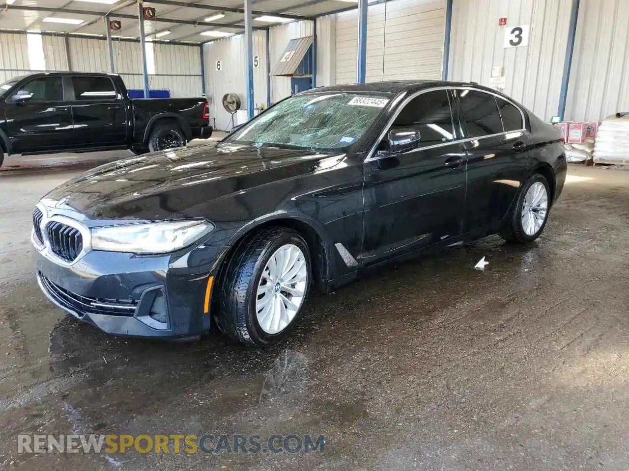 1 Photograph of a damaged car WBA53BH0XMCF63249 BMW 5 SERIES 2021