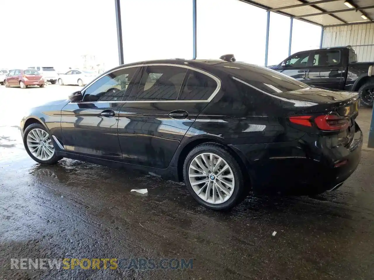 2 Photograph of a damaged car WBA53BH0XMCF63249 BMW 5 SERIES 2021