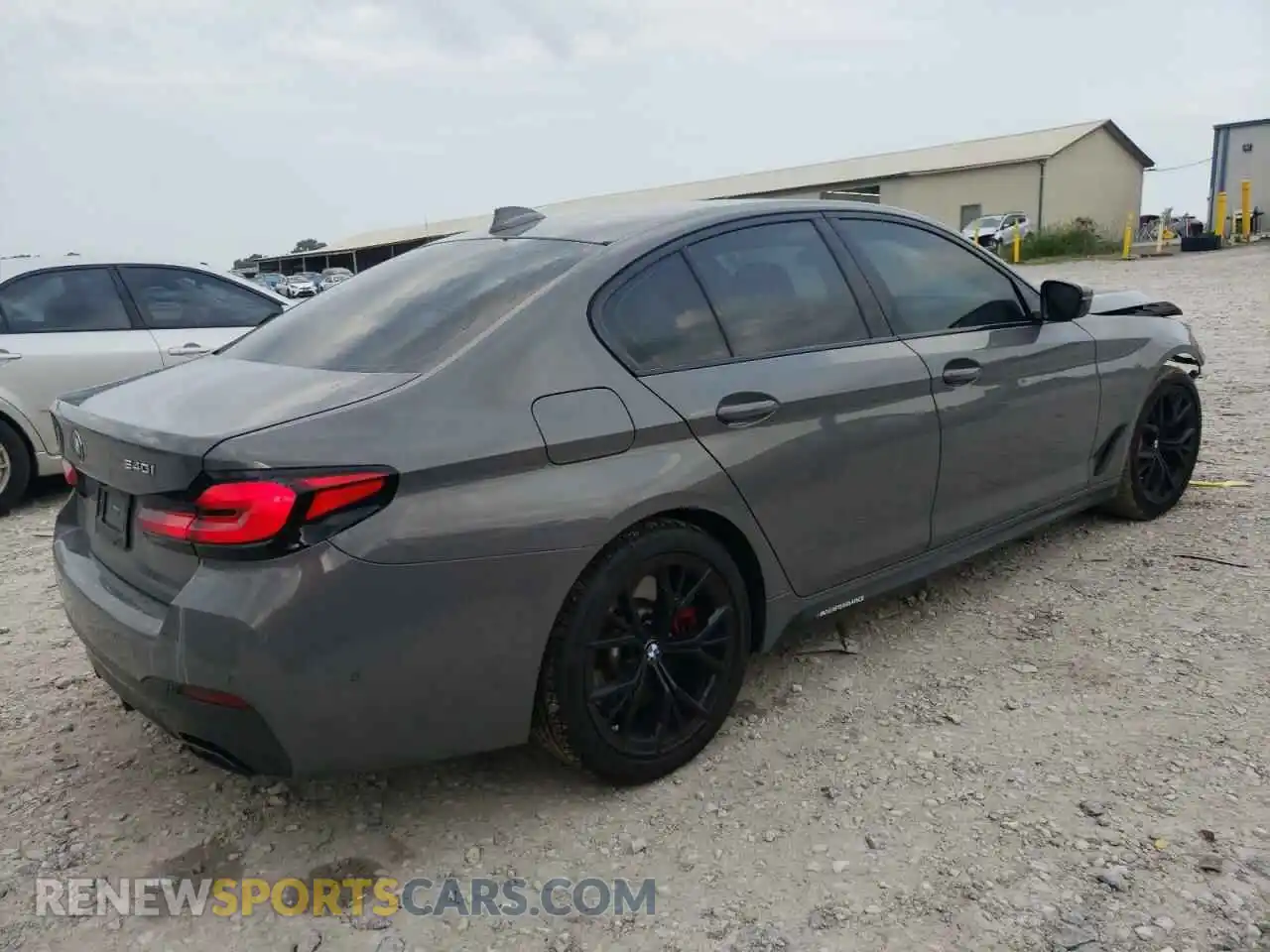 3 Photograph of a damaged car WBA53BJ00MWX28005 BMW 5 SERIES 2021