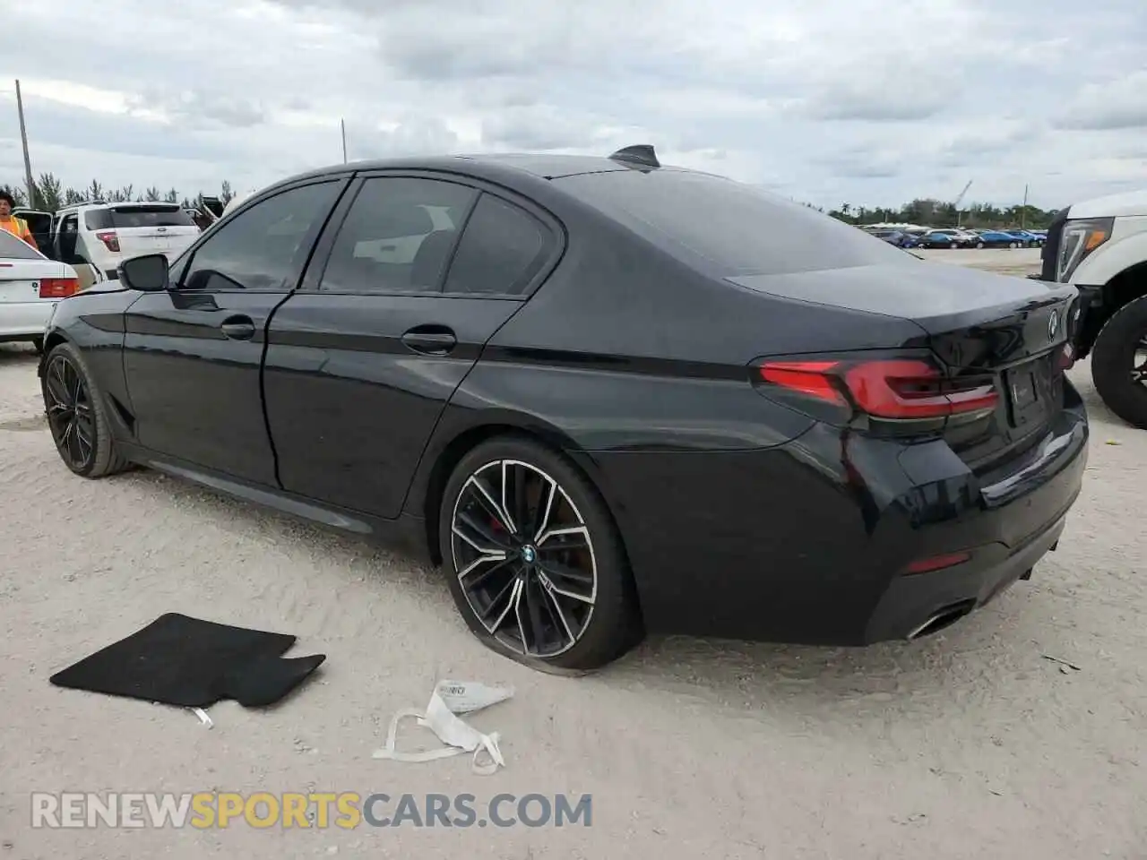 2 Photograph of a damaged car WBA53BJ02MCG07383 BMW 5 SERIES 2021