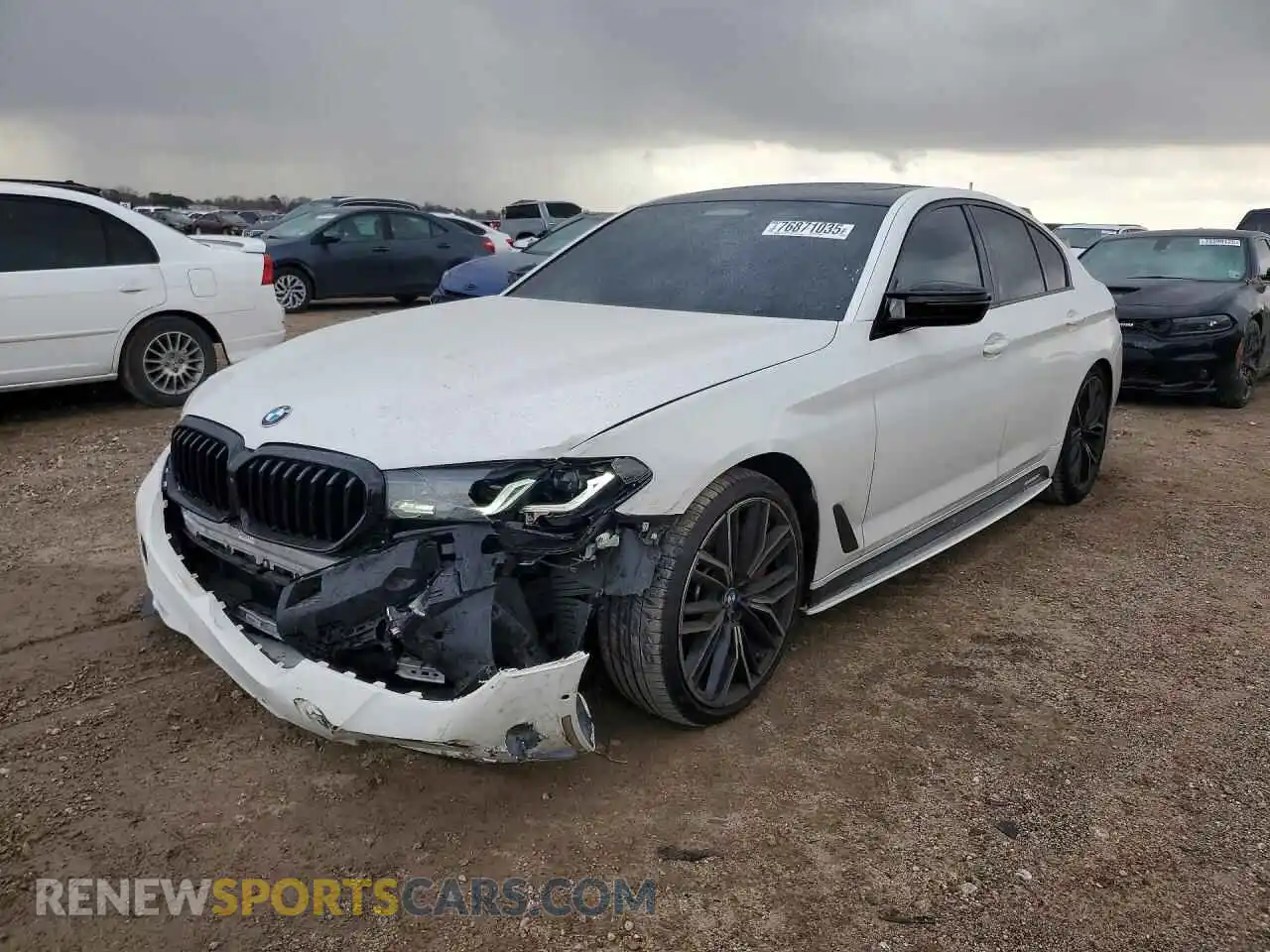 1 Photograph of a damaged car WBA53BJ04MCF92210 BMW 5 SERIES 2021