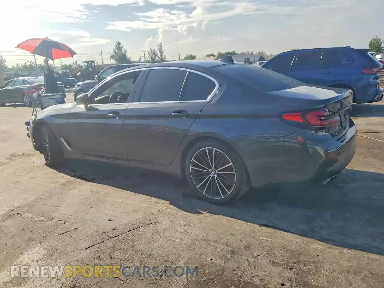 2 Photograph of a damaged car WBA53BJ05MCF98727 BMW 5 SERIES 2021