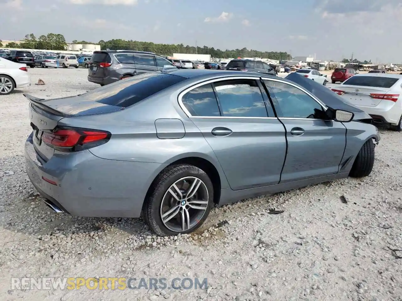 3 Photograph of a damaged car WBA53BJ06MWX20748 BMW 5 SERIES 2021