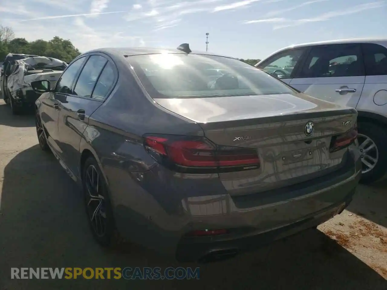 3 Photograph of a damaged car WBA73BJ00MWW89246 BMW 5 SERIES 2021