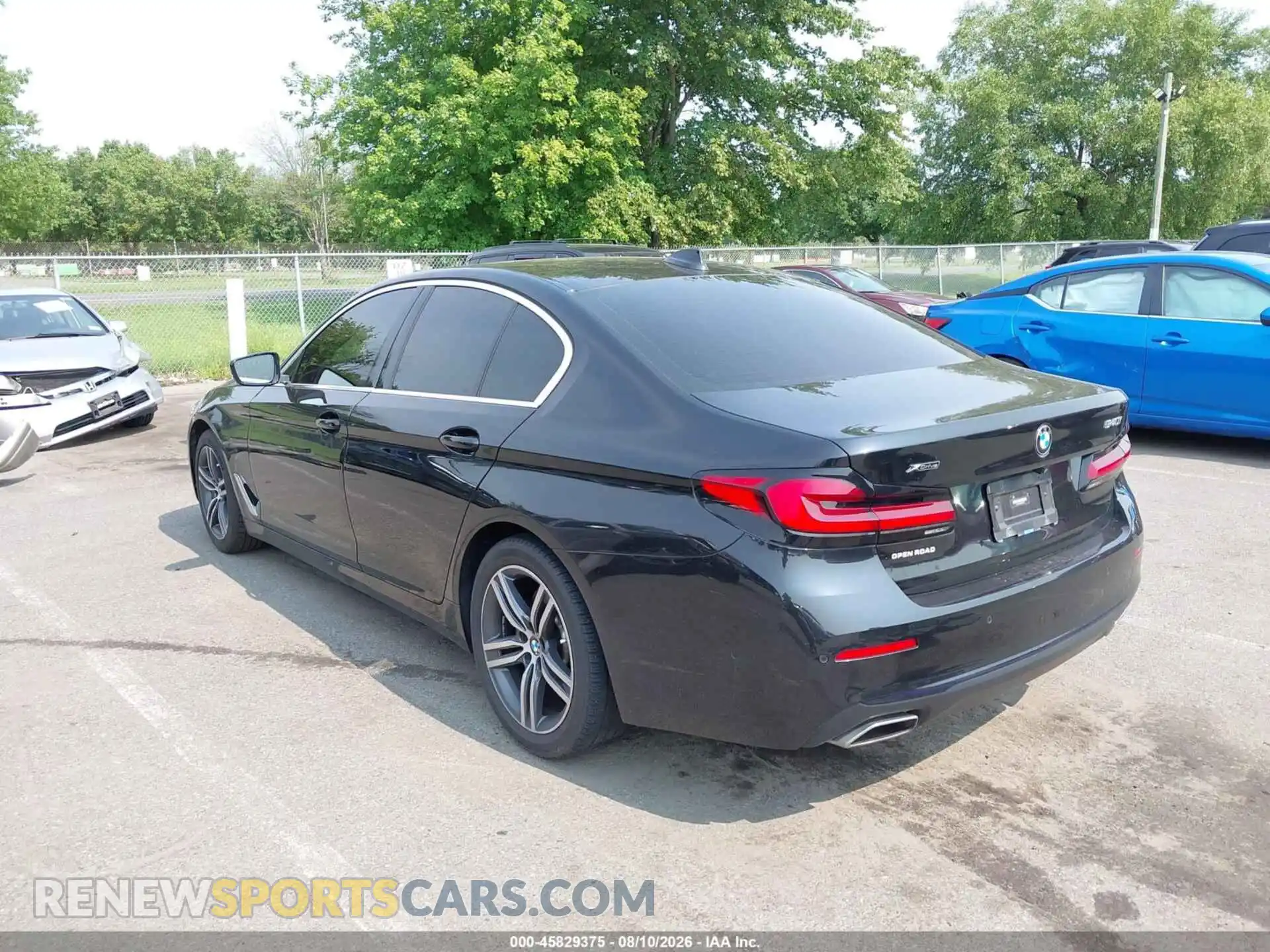 3 Photograph of a damaged car WBA73BJ02MWX26653 BMW 5 SERIES 2021