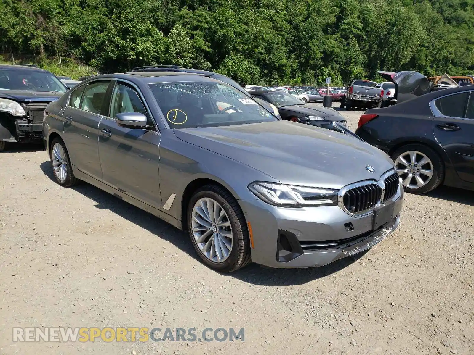 1 Photograph of a damaged car WBA73BJ03MCG00600 BMW 5 SERIES 2021