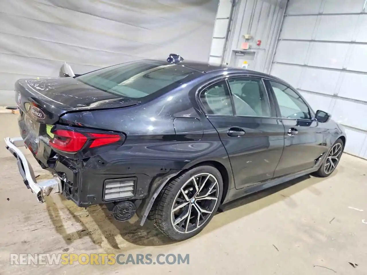 3 Фотография поврежденного автомобиля WBA73BJ05MWW98220 BMW 5 SERIES 2021