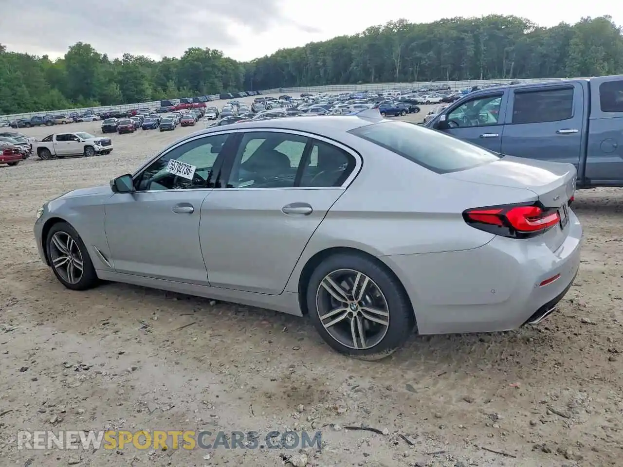 2 Photograph of a damaged car WBA73BJ09MWX14709 BMW 5 SERIES 2021