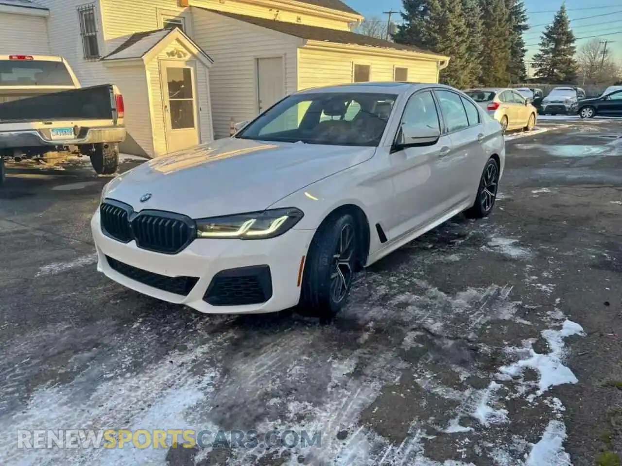 1 Photograph of a damaged car WBA73BJ0XMWW95376 BMW 5 SERIES 2021
