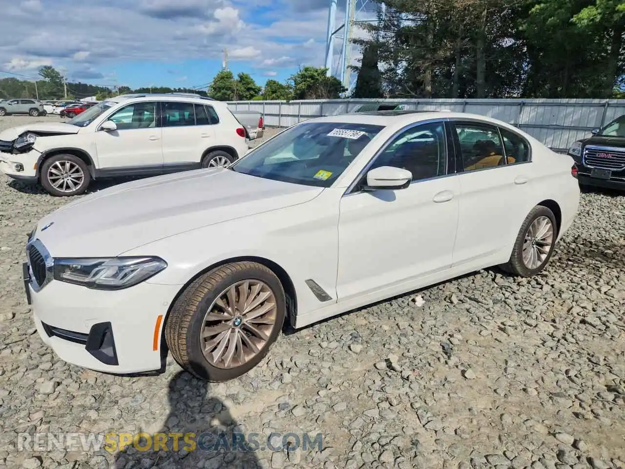 1 fotografías del automóvil dañado WBA73BJ0XMWW95779 BMW 5 SERIES 2021