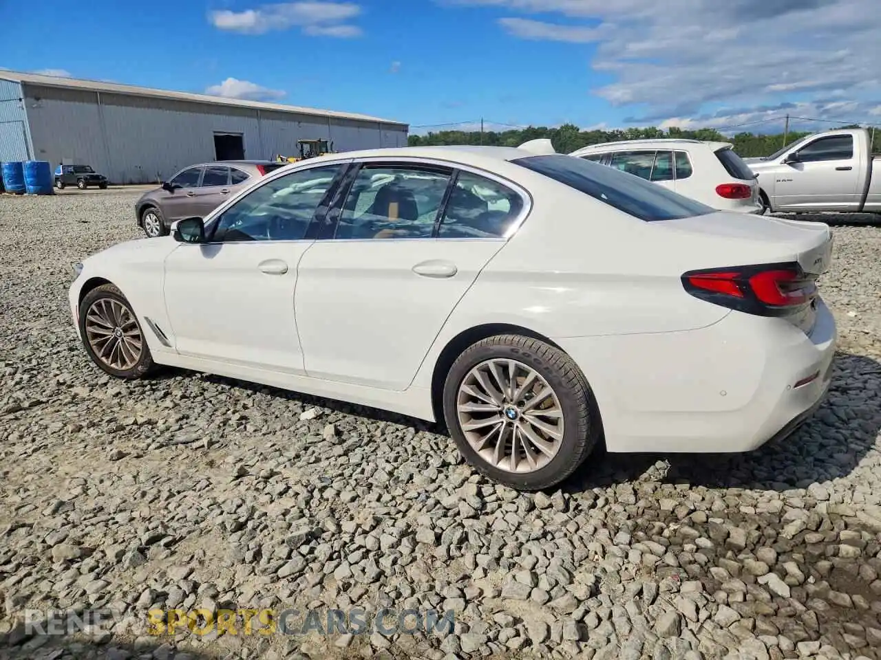 2 fotografías del automóvil dañado WBA73BJ0XMWW95779 BMW 5 SERIES 2021