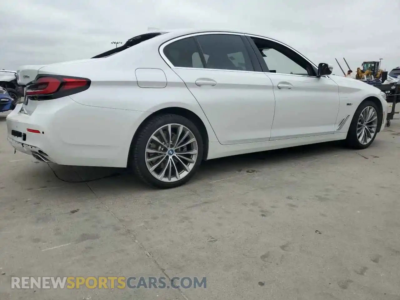 3 Photograph of a damaged car WBA13AG00PCM66170 BMW 5 SERIES 2023