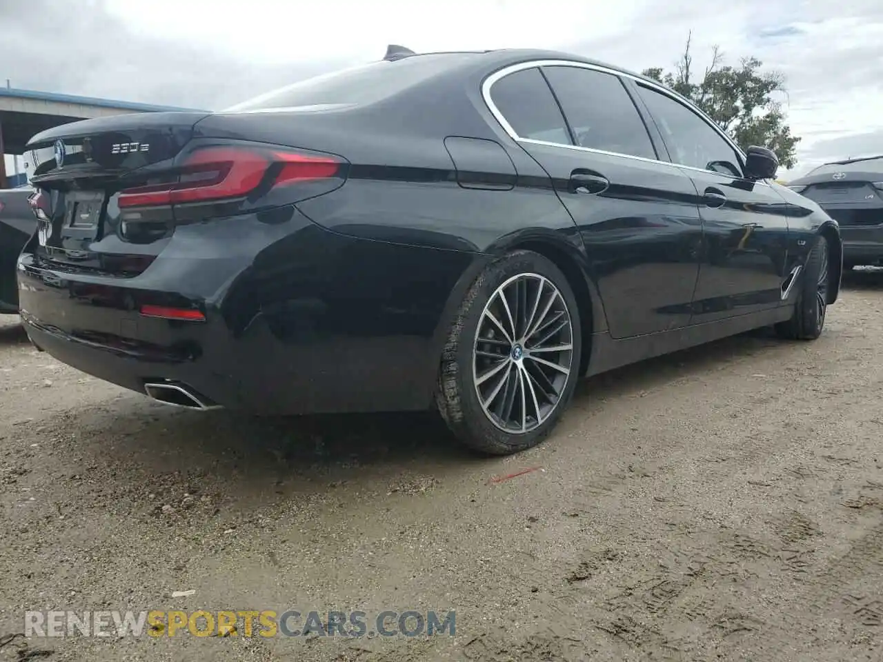 3 Photograph of a damaged car WBA33AG03PCL72387 BMW 5 SERIES 2023
