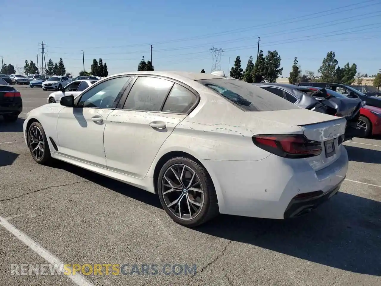 2 Фотография поврежденного автомобиля WBA53BH06PWY18561 BMW 5 SERIES 2023