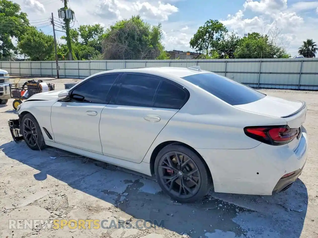 2 Photograph of a damaged car WBA53BJ09PCL31639 BMW 5 SERIES 2023