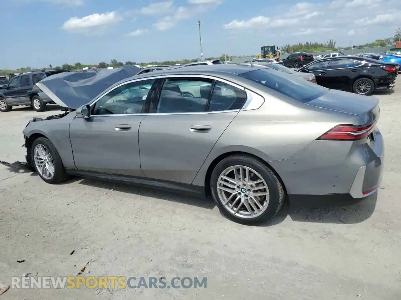 2 Photograph of a damaged car WBA43FJ01RCR17208 BMW 5 SERIES 2024