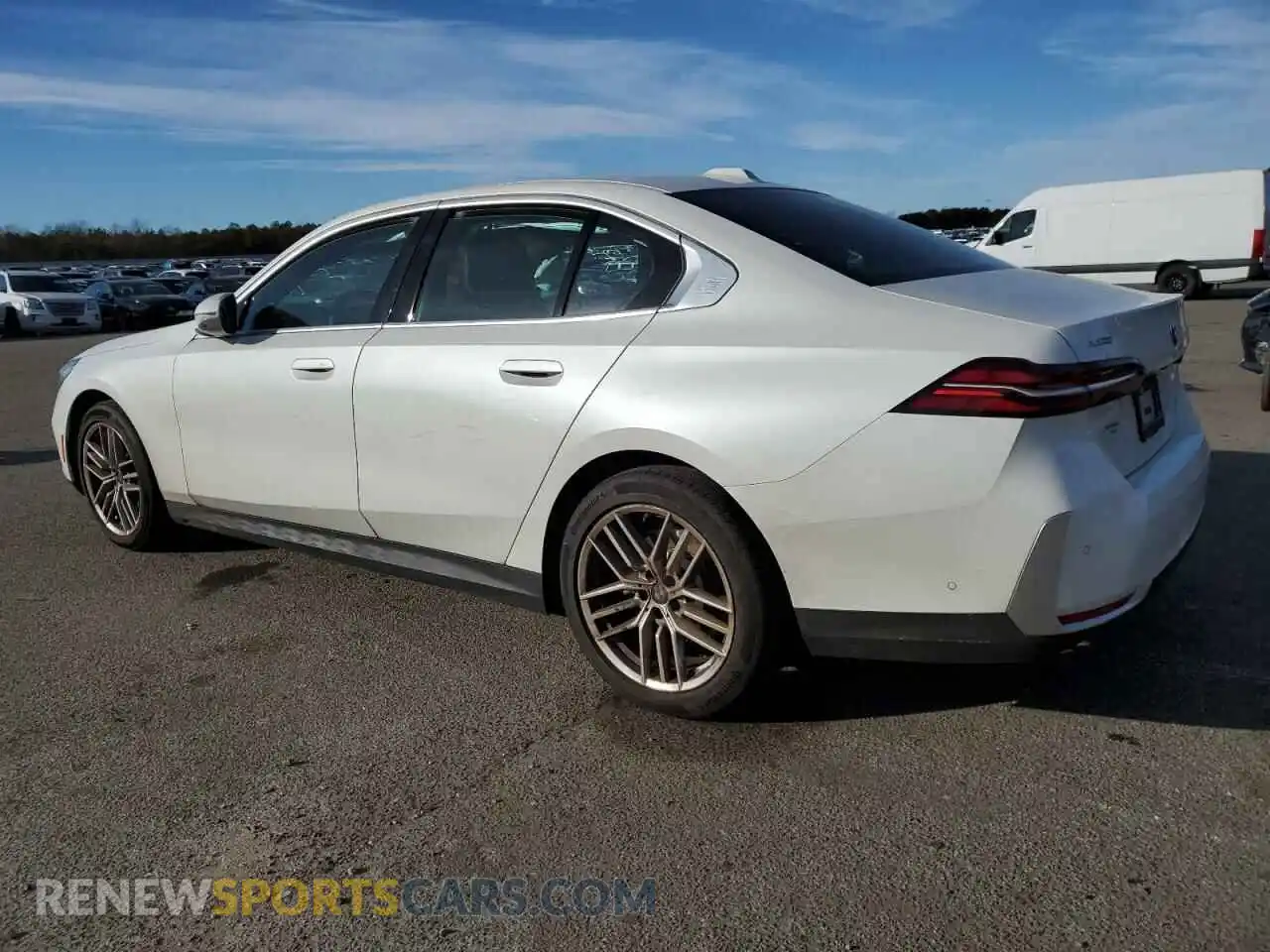2 Photograph of a damaged car WBA53FJ01RCR84895 BMW 5 SERIES 2024