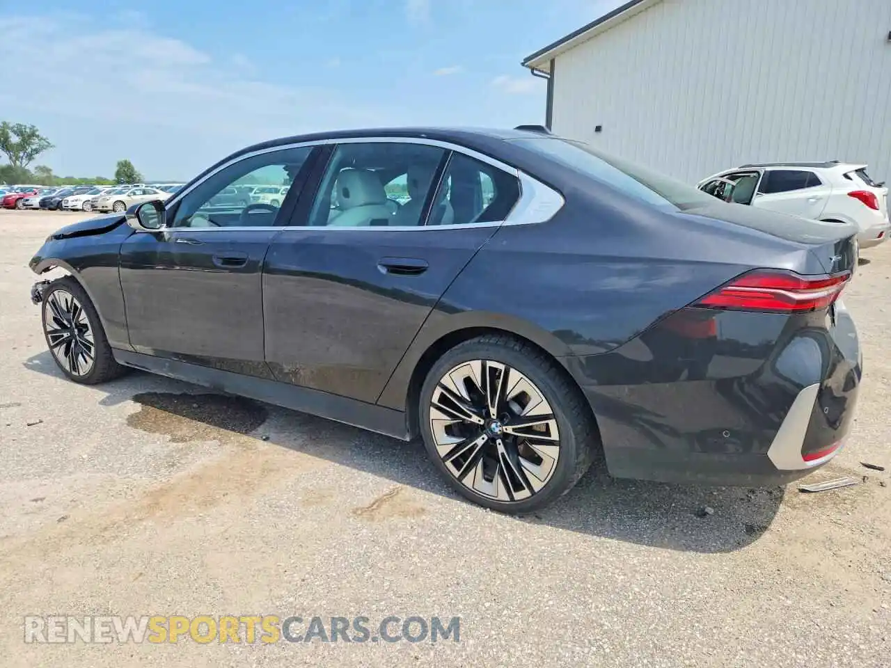 2 Photograph of a damaged car WBA53FJ03RCR13004 BMW 5 SERIES 2024