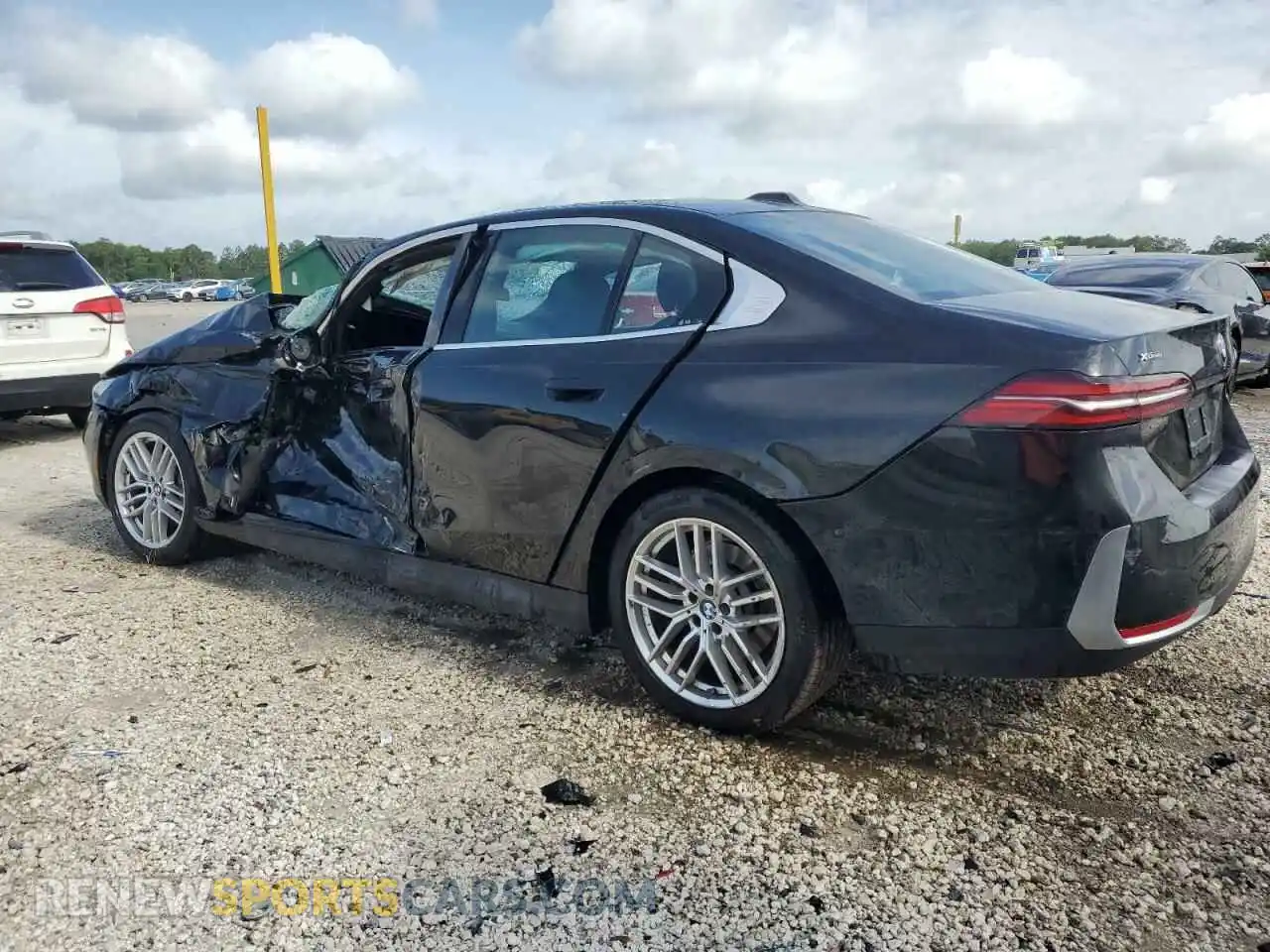 2 Photograph of a damaged car WBA53FJ04RCP78924 BMW 5 SERIES 2024