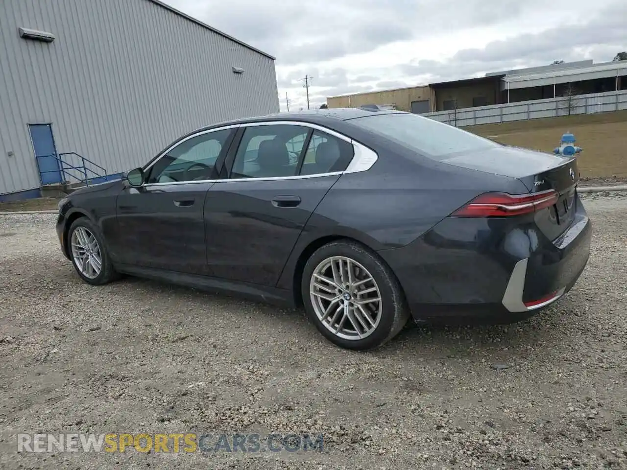 2 Photograph of a damaged car WBA53FJ06RCR51813 BMW 5 SERIES 2024