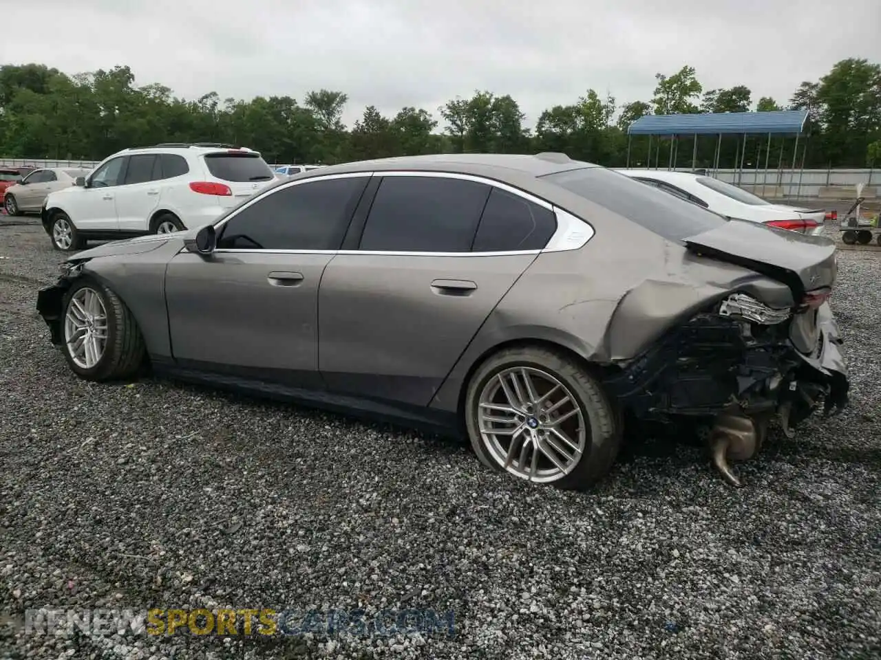 2 Photograph of a damaged car WBA53FJ09RCS08708 BMW 5 SERIES 2024