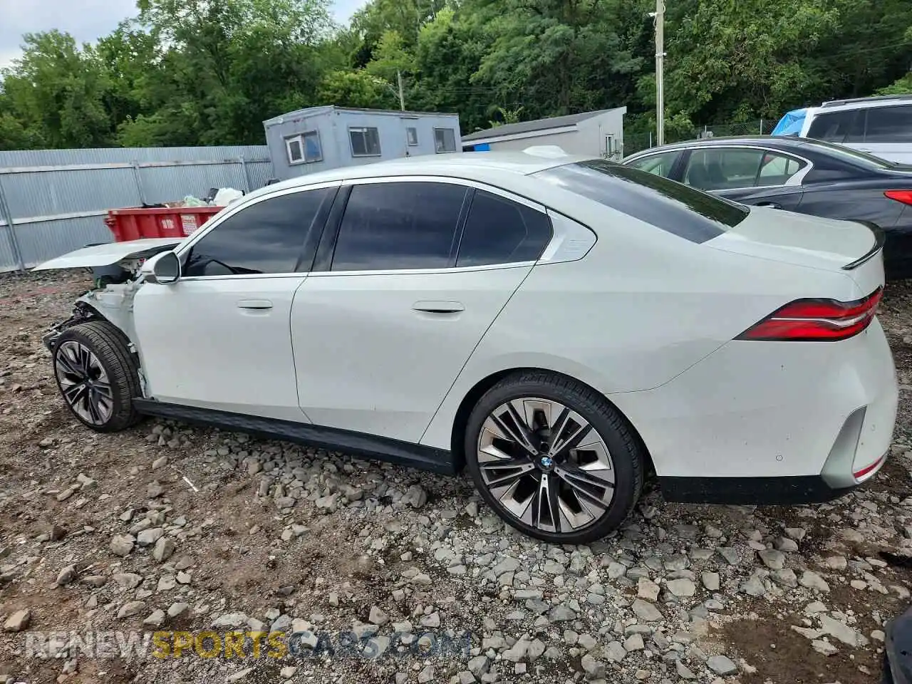 2 Photograph of a damaged car WBA53FJ0XRCP97221 BMW 5 SERIES 2024