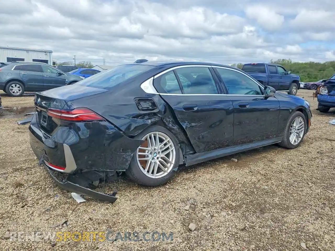 3 fotografías del automóvil dañado WBA63FJ04RCR93188 BMW 5 SERIES 2024