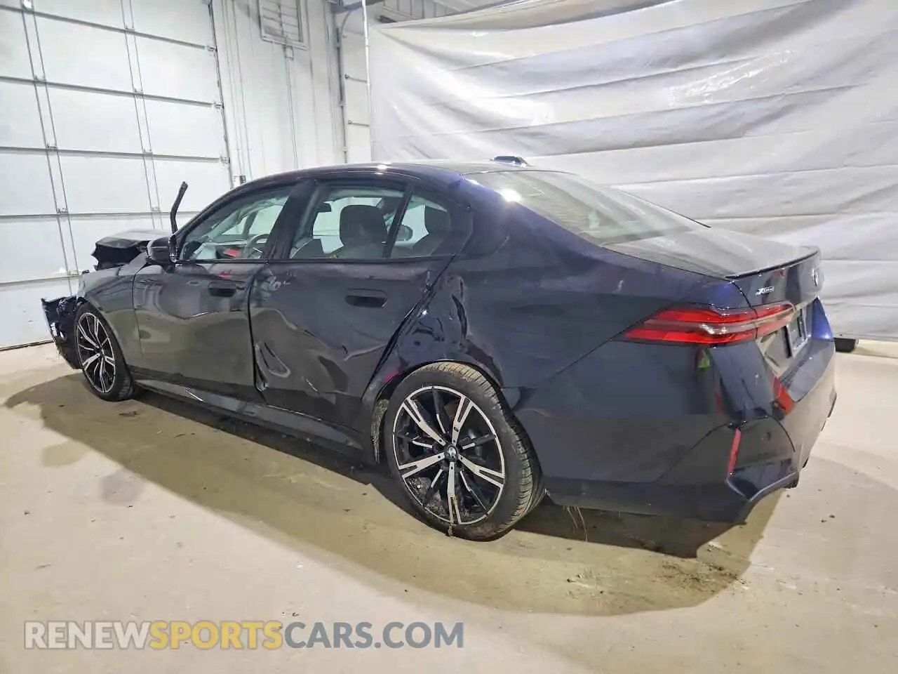 2 Photograph of a damaged car WBA63FJ06RCR89739 BMW 5 SERIES 2024