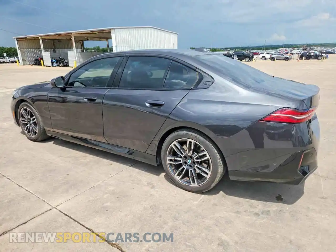 2 Photograph of a damaged car WBA43FJ03SCU14981 BMW 5 SERIES 2025