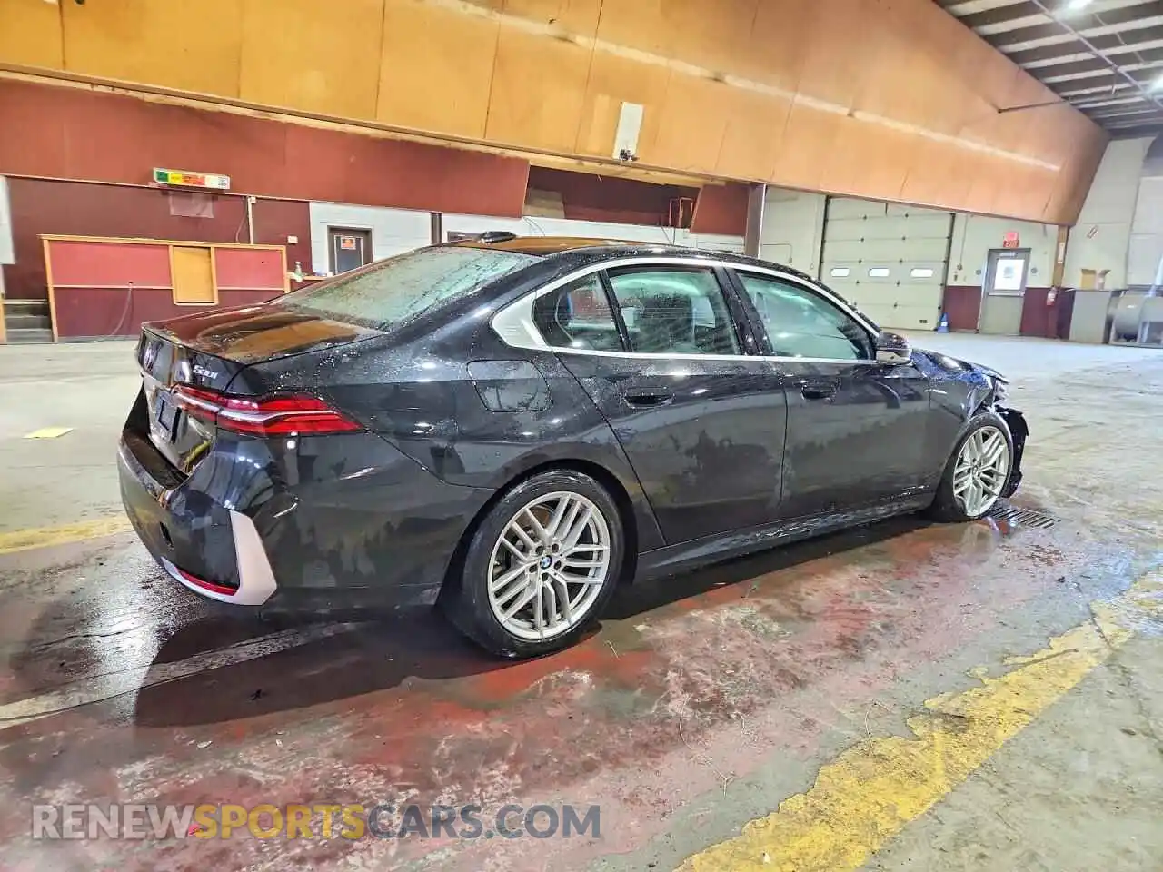3 Photograph of a damaged car WBA43FJ07SCU74519 BMW 5 SERIES 2025