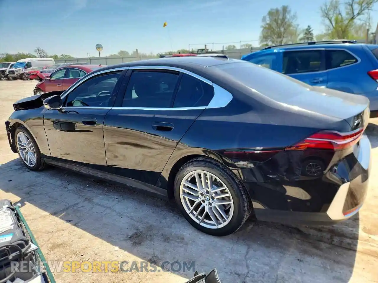 2 Photograph of a damaged car WBA53FJ05SCT20511 BMW 5 SERIES 2025
