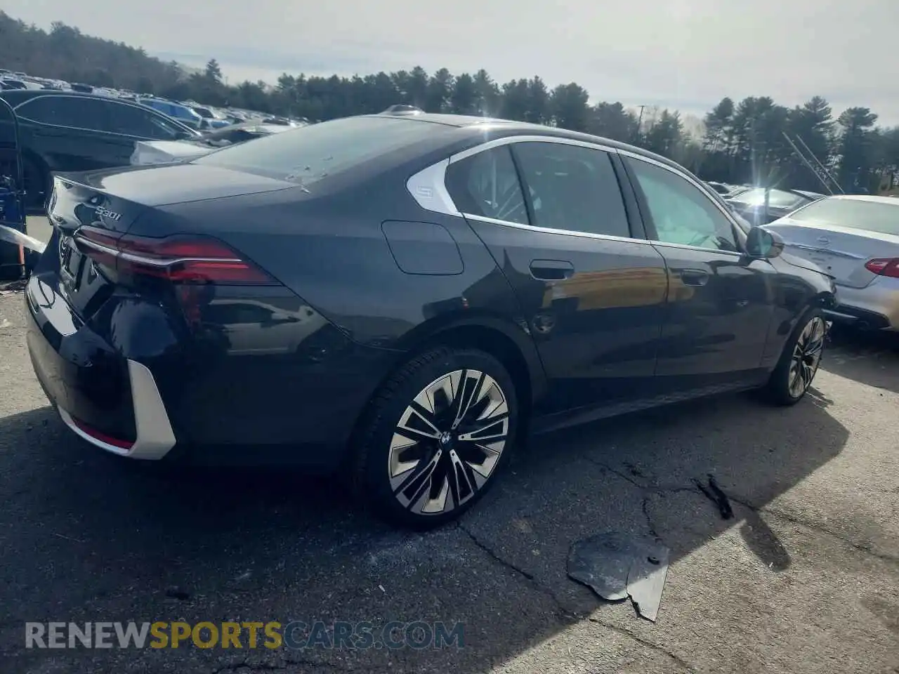 3 fotografías del automóvil dañado WBA53FJ07TCU99894 BMW 5 SERIES 2026