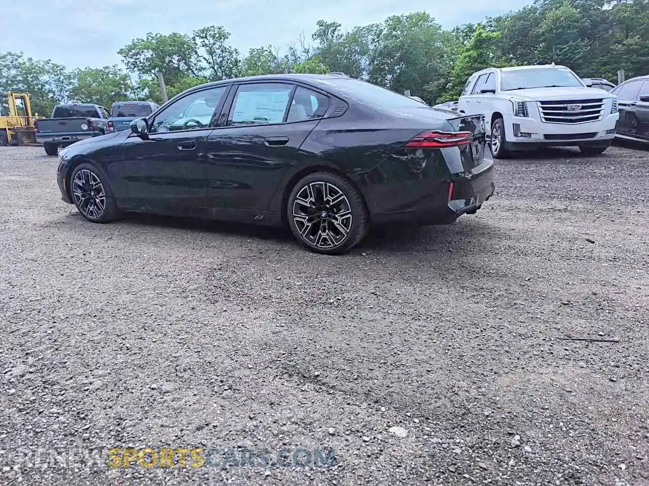 2 fotografías del automóvil dañado WBA53FJ07TCW28698 BMW 5 SERIES 2026