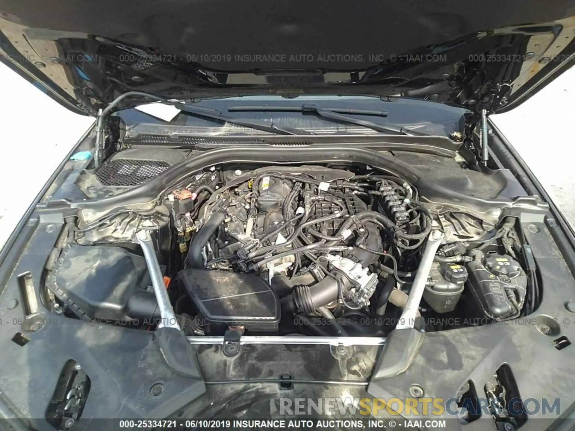 10 Photograph of a damaged car WBAJA5C52KWW00635 BMW 530 2019