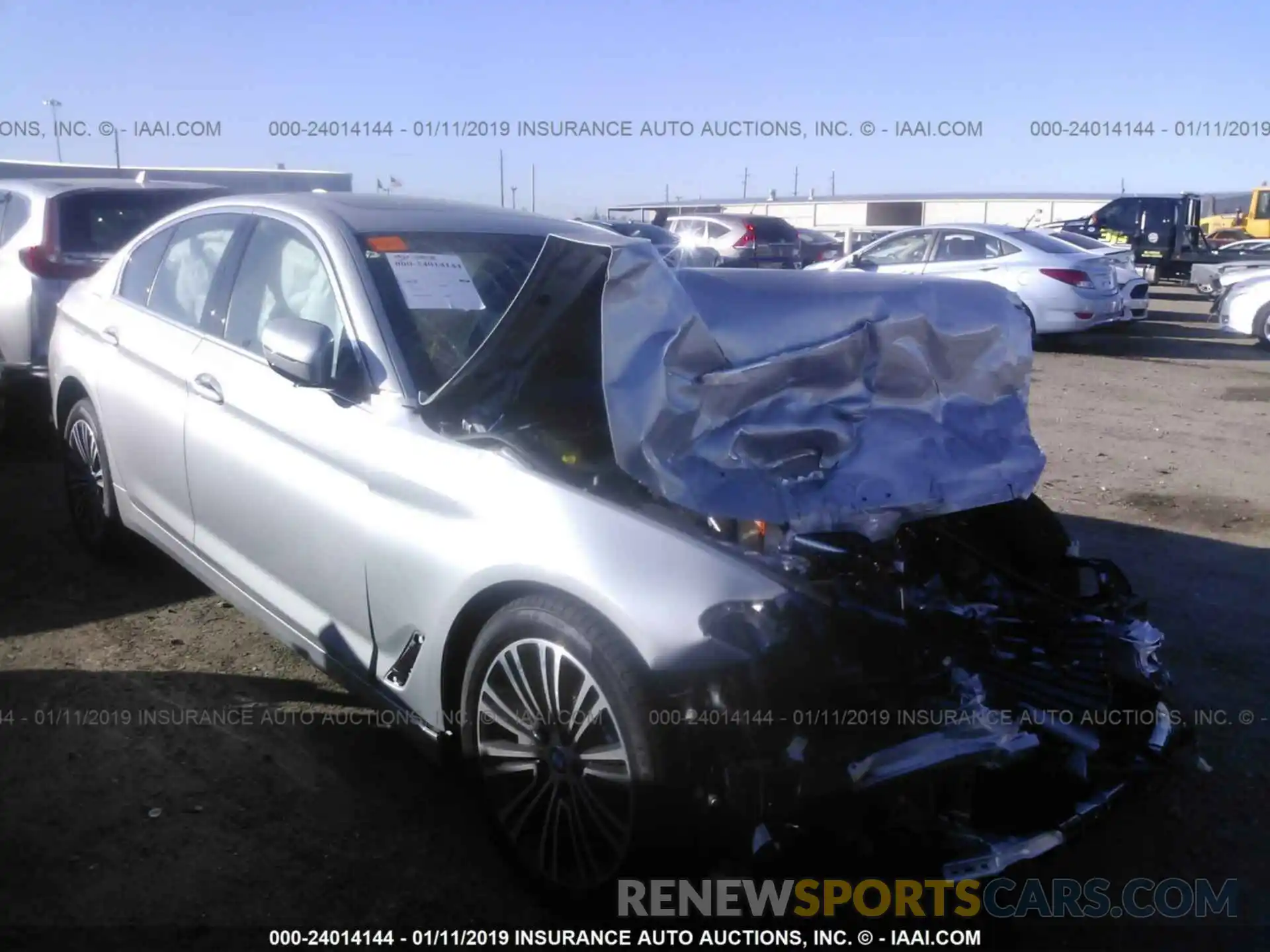 1 Photograph of a damaged car WBAJA5C5XKWW04366 BMW 530 2019
