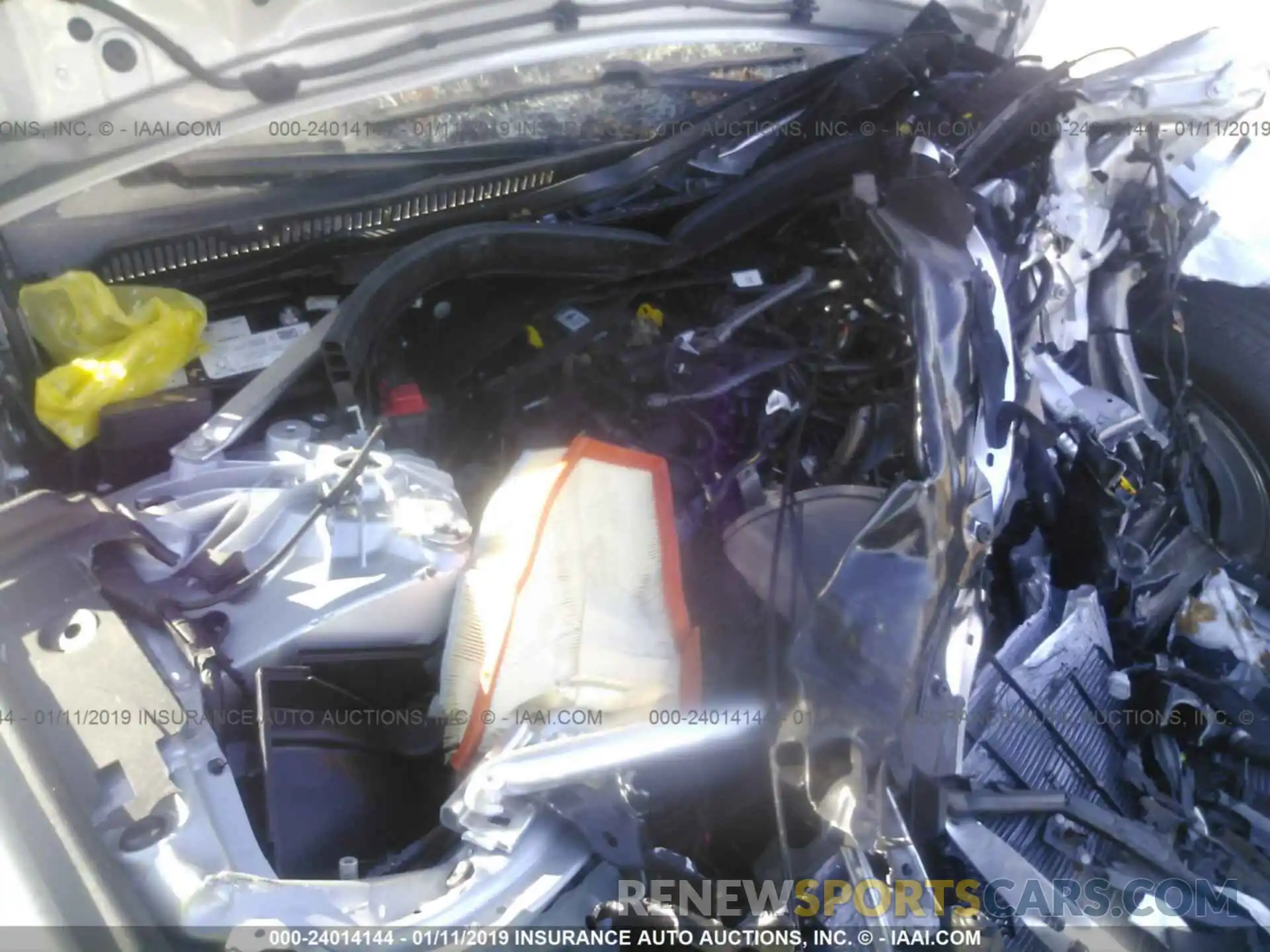 10 Photograph of a damaged car WBAJA5C5XKWW04366 BMW 530 2019