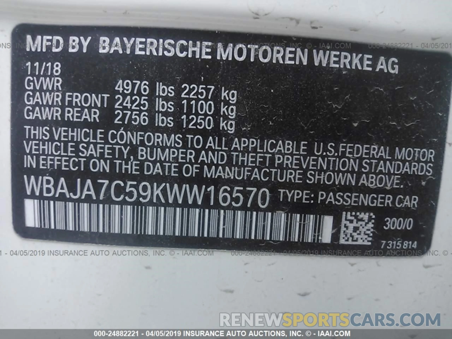 9 Photograph of a damaged car WBAJA7C59KWW16570 BMW 530 2019