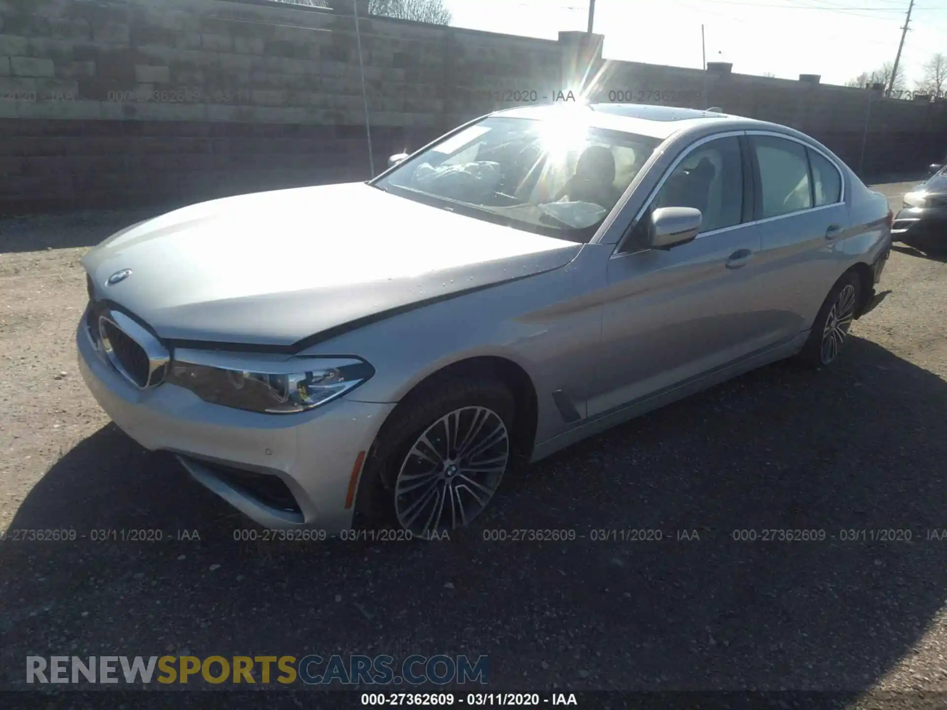 2 Photograph of a damaged car WBAJR3C04LCD07245 BMW 530 2020