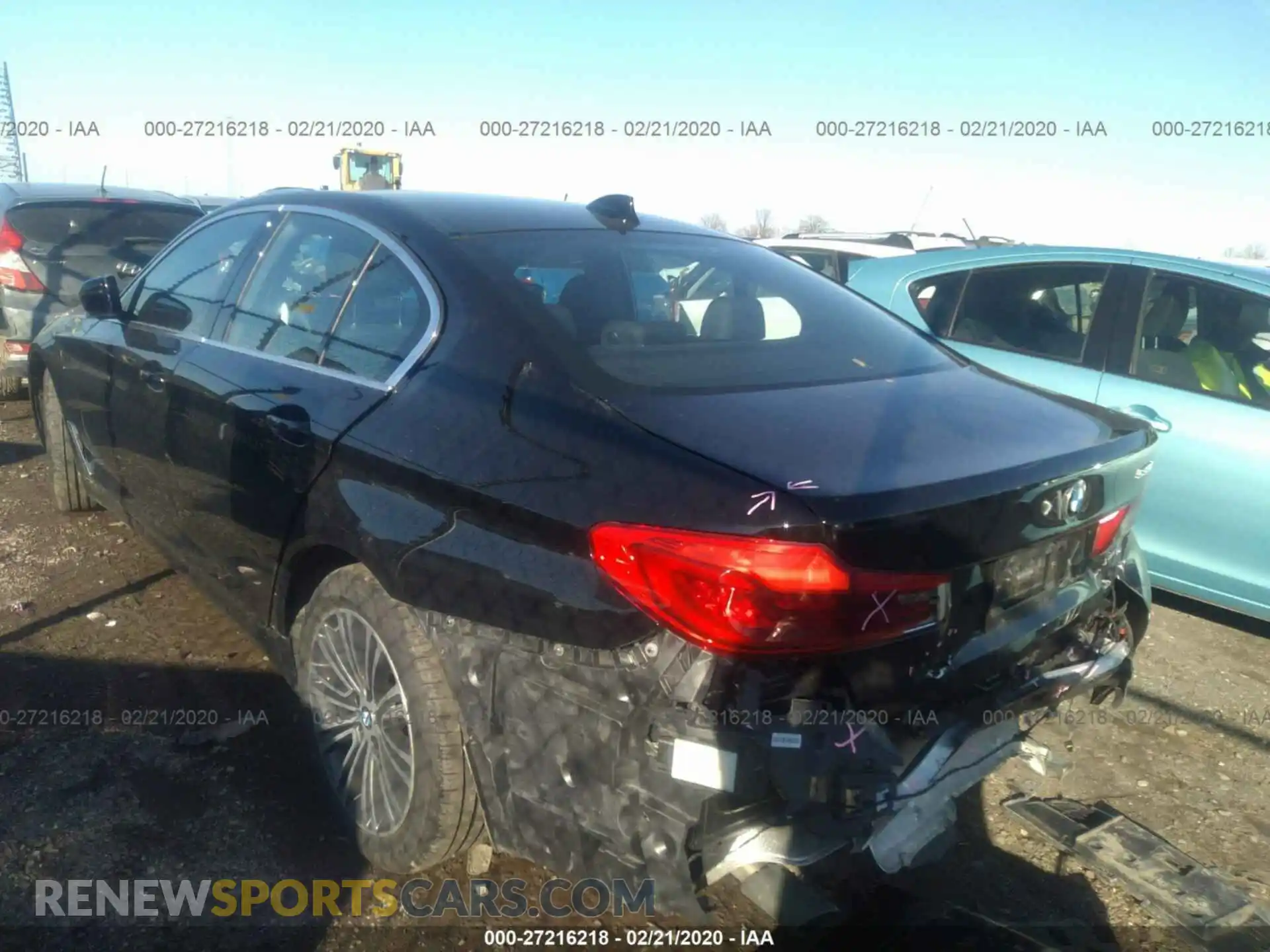 3 fotografías del automóvil dañado WBAJR3C08LWW60633 BMW 530 2020