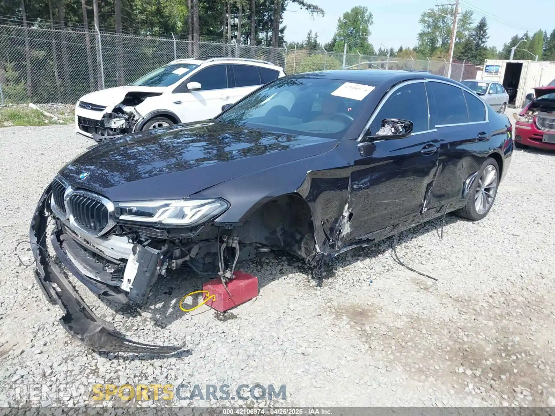 2 Фотография поврежденного автомобиля WBA13BJ09NWX51234 BMW 530 2022