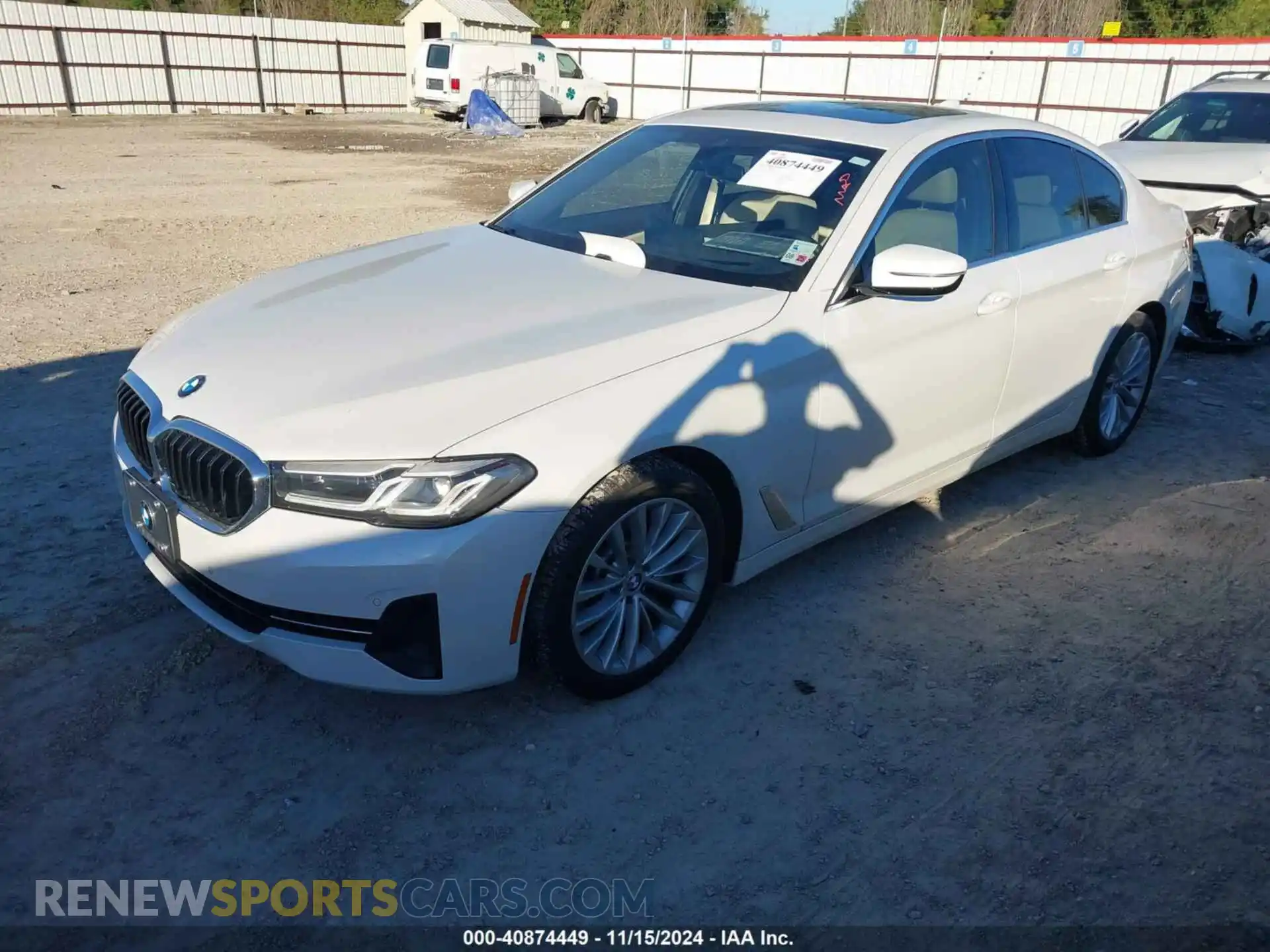 2 Photograph of a damaged car WBA53BH02NCH98794 BMW 530 2022