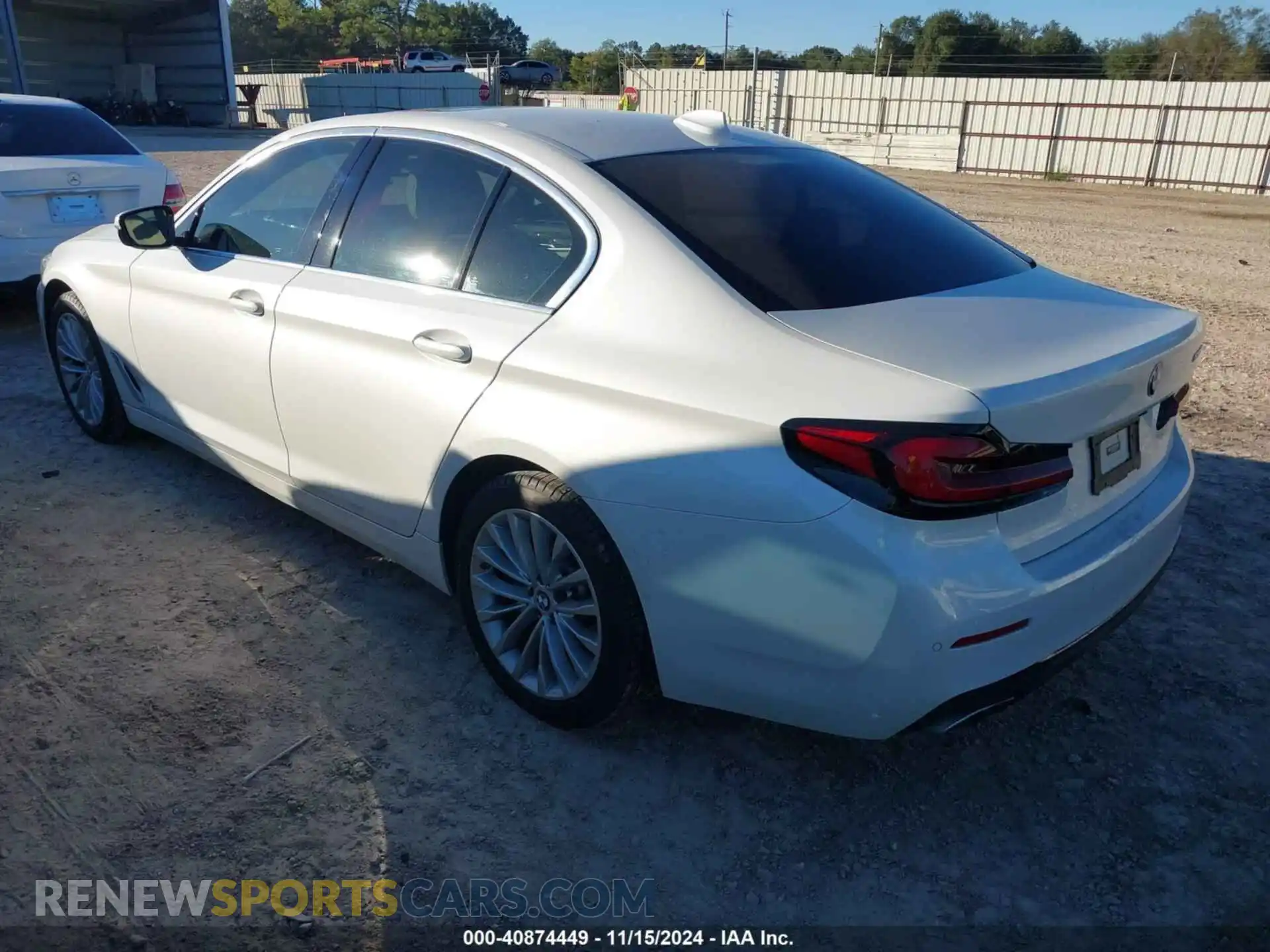 3 Photograph of a damaged car WBA53BH02NCH98794 BMW 530 2022