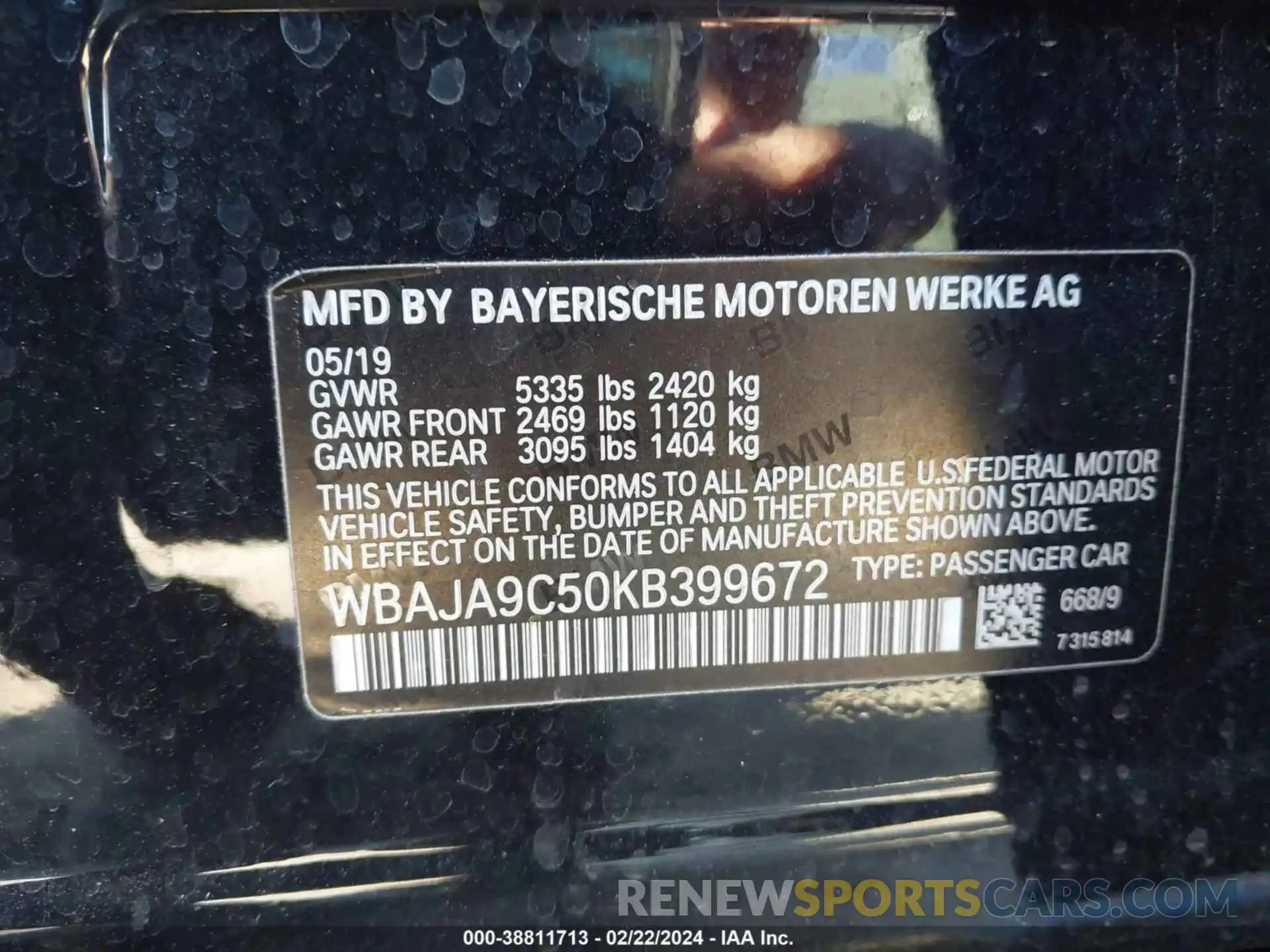 9 Photograph of a damaged car WBAJA9C50KB399672 BMW 530E 2019
