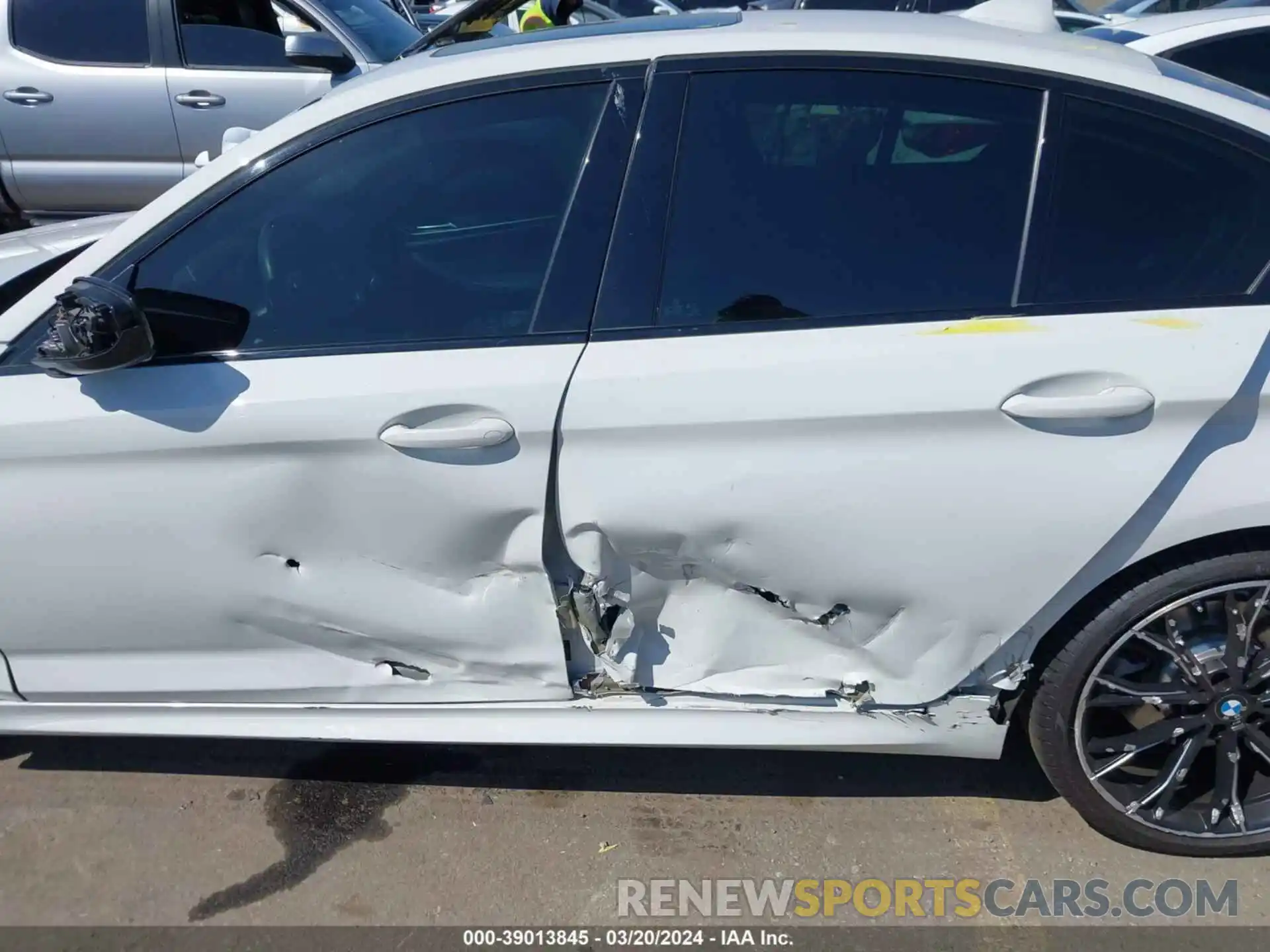 15 Photograph of a damaged car WBAJA9C52KB393596 BMW 530E 2019