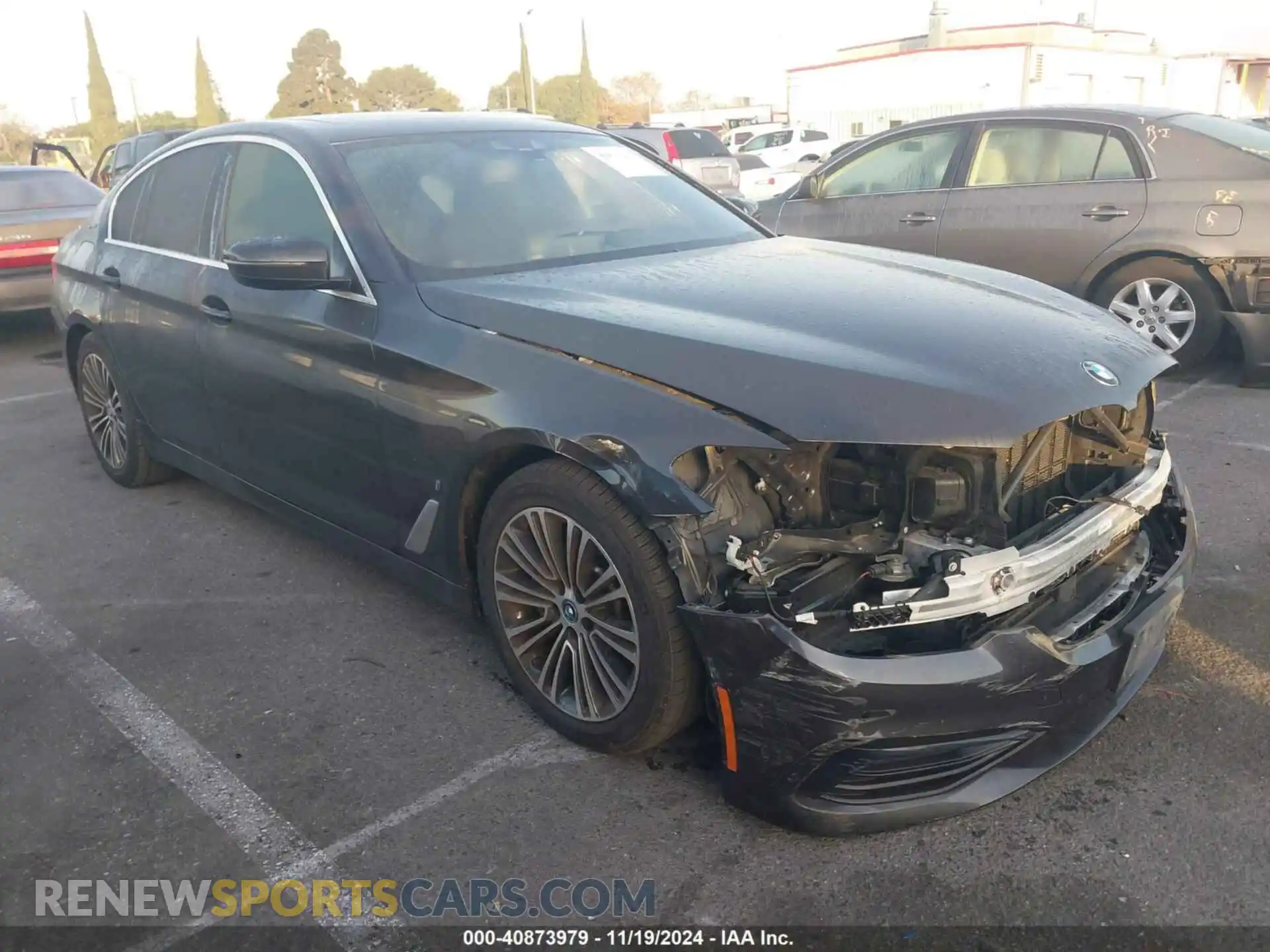 1 Photograph of a damaged car WBAJA9C57KB389110 BMW 530E 2019
