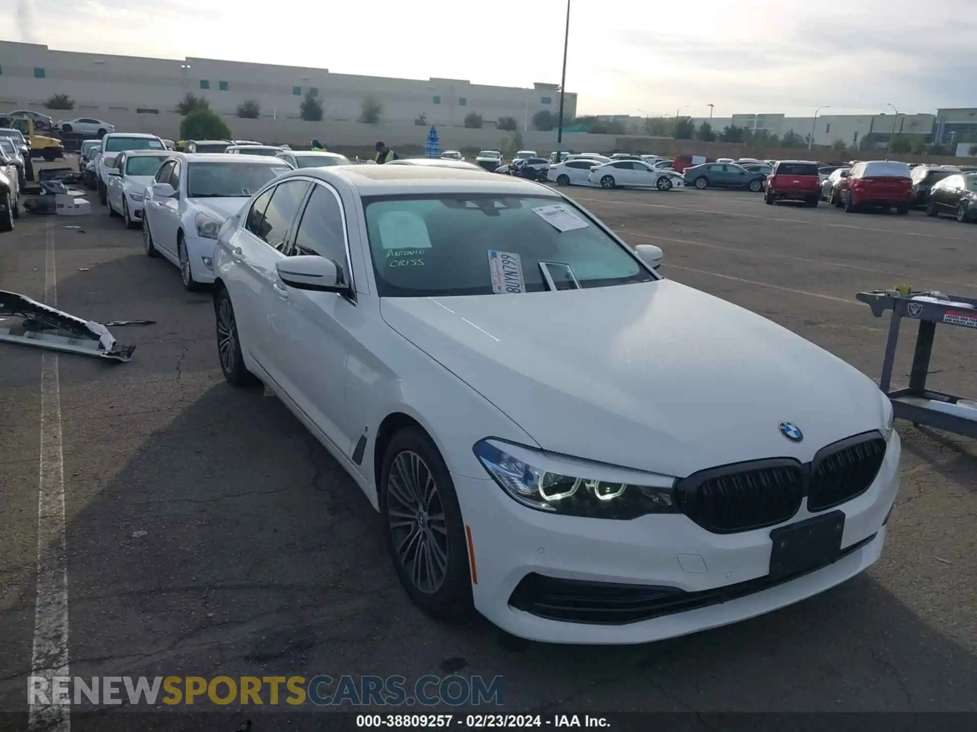 1 Photograph of a damaged car WBAJA9C57KB389625 BMW 530E 2019