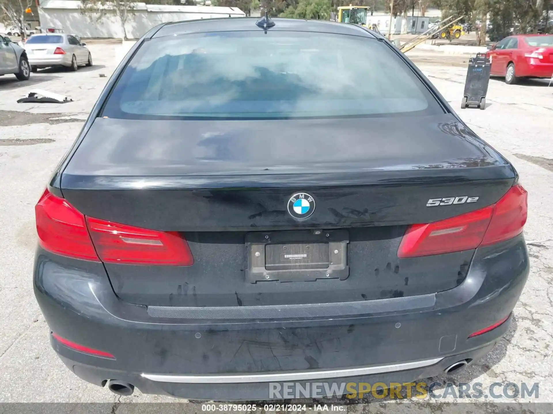 17 Photograph of a damaged car WBAJA9C59KB388573 BMW 530E 2019