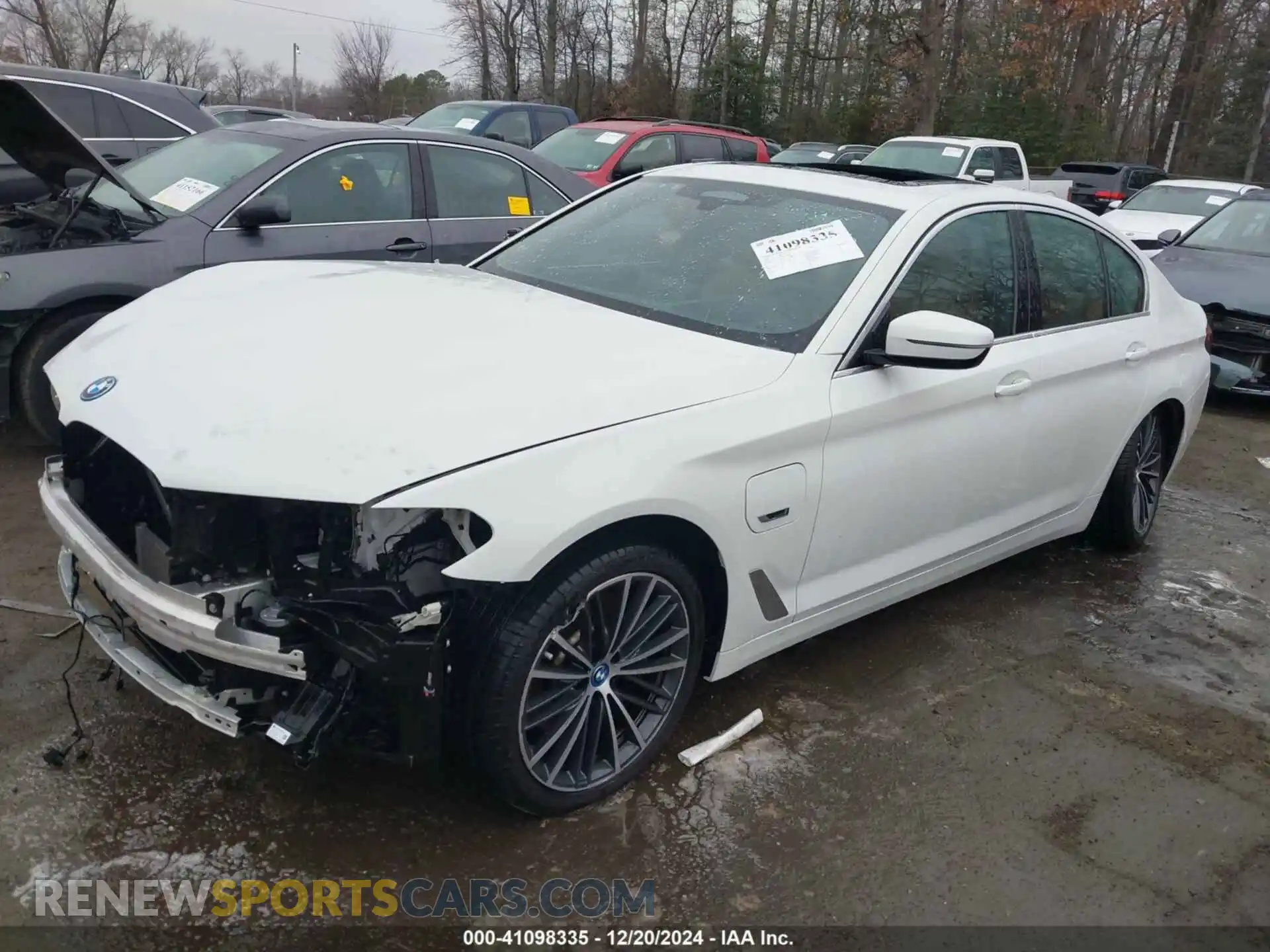 2 Photograph of a damaged car WBA33AG00PCM24199 BMW 530E 2023