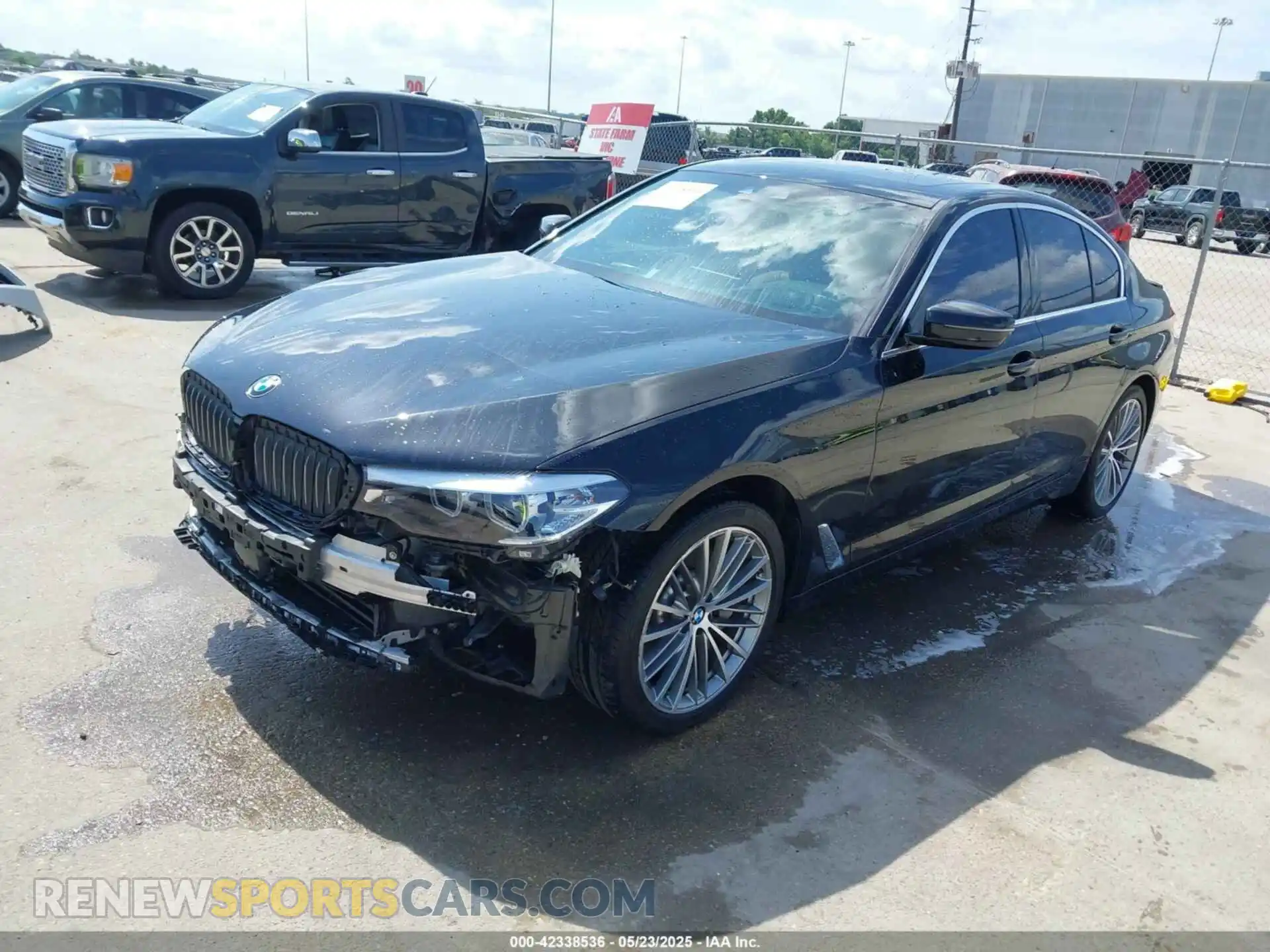 2 Photograph of a damaged car WBAJA5C50KWW02304 BMW 530I 2019